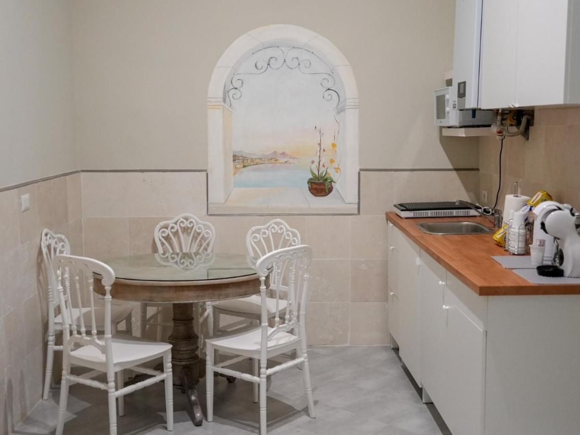 Il Salotto Di Chiaia Otel Napoli Dış mekan fotoğraf
